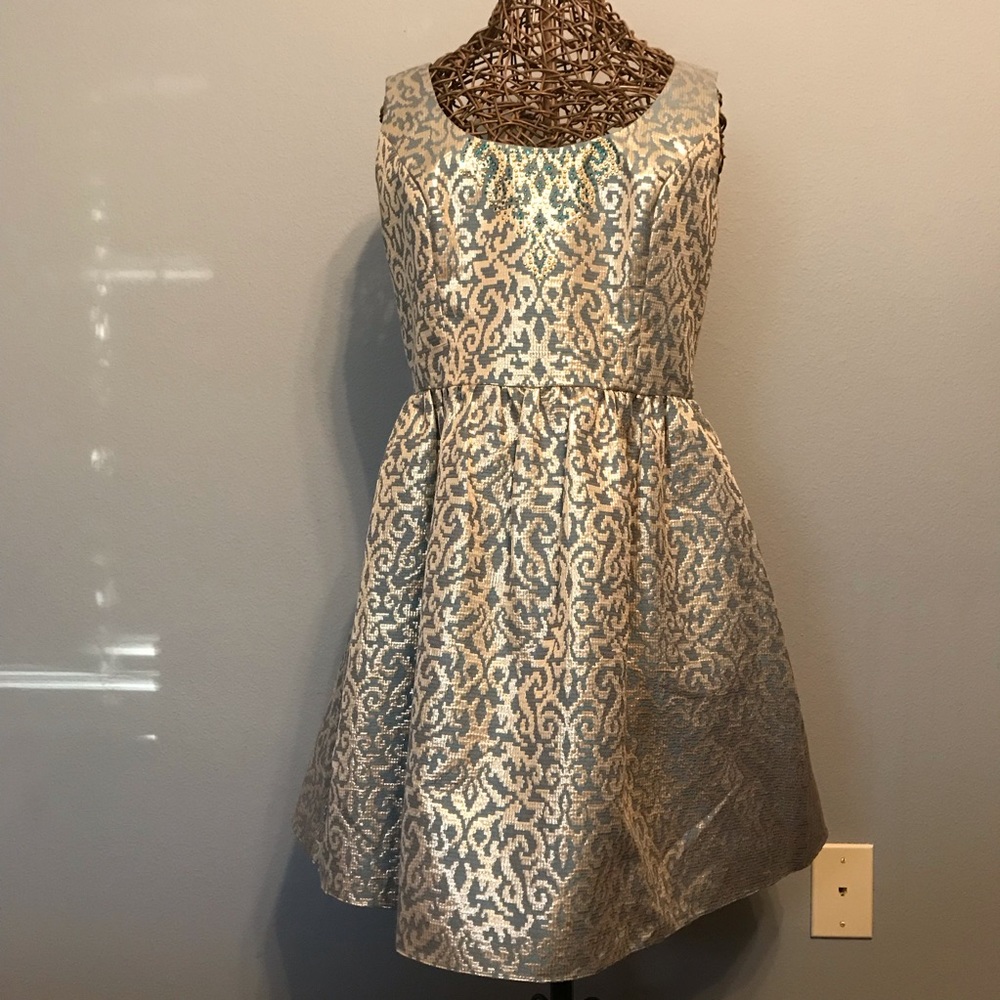NWOT Gold Patterned Cocktail Dress